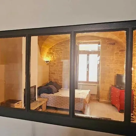 Studio Proche Pont Du Gard Remoulins Exterior photo